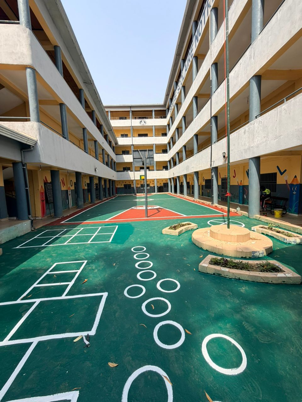 Vue du campus du Groupe Scolaire Notre Mère